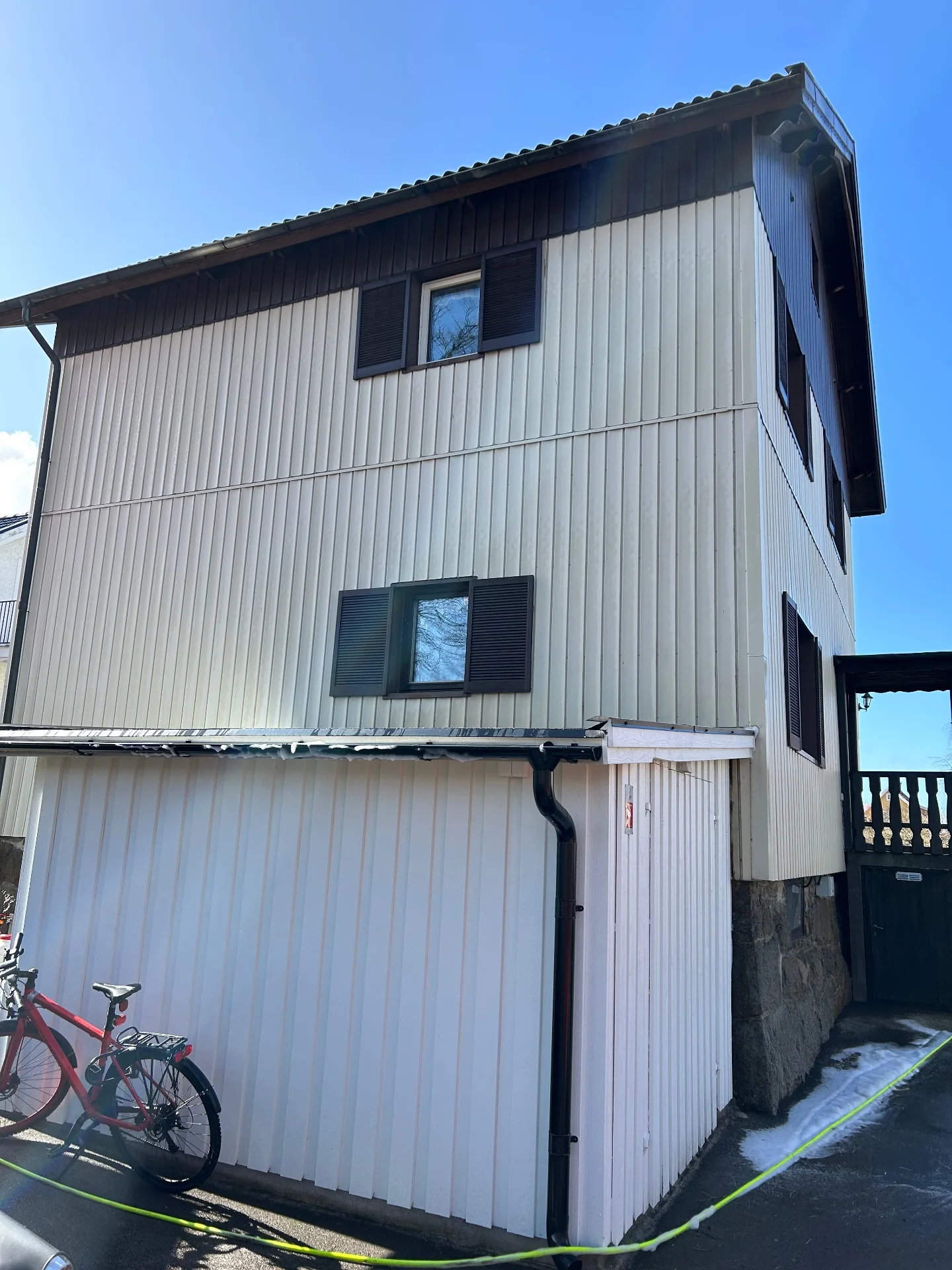 Fasadtvätt – Villa i Göteborg efter (1)